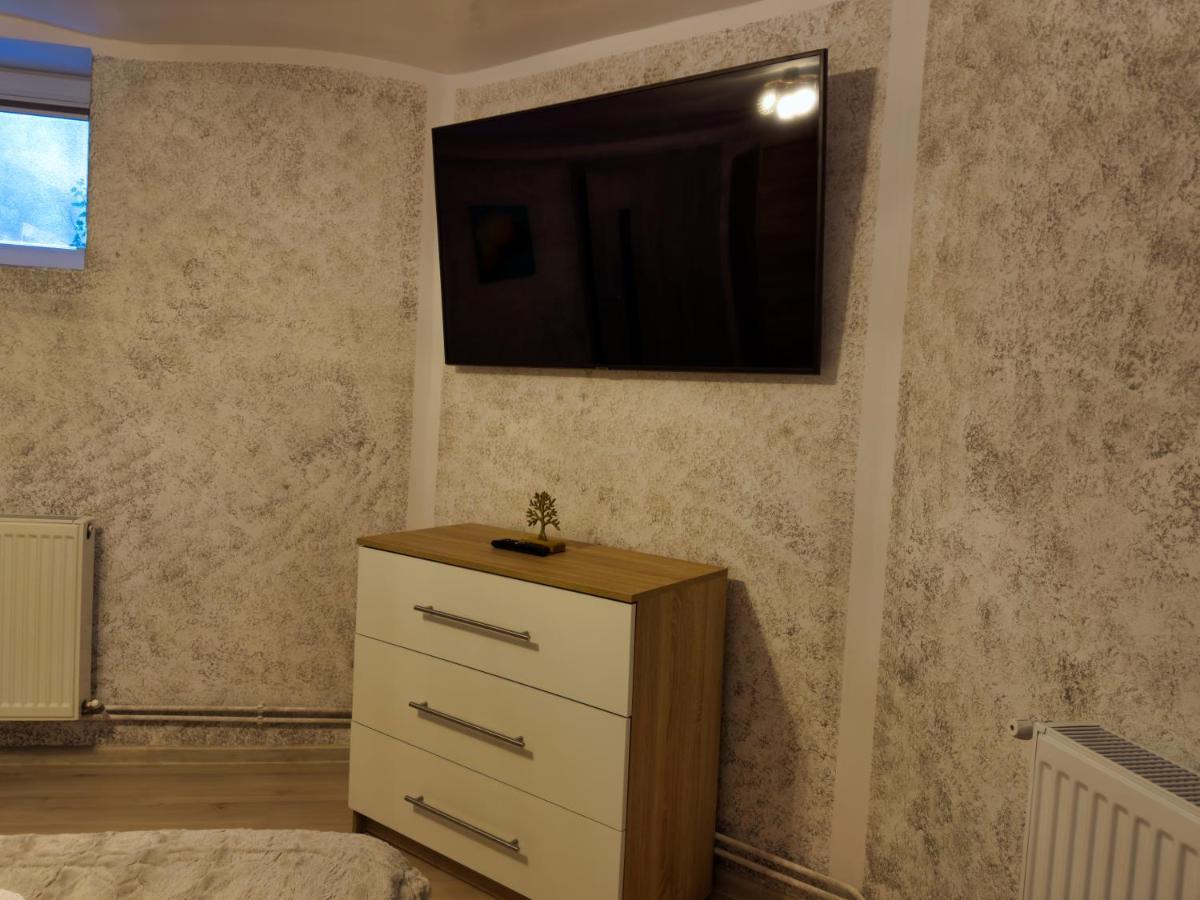 Signal Suites With Garden & Mountain View Braşov Extérieur photo